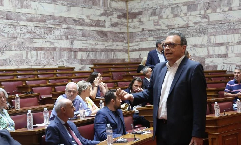 "Μπουρλότο" στην συνεδρίαση της Κ.Ο ΣΥΡΙΖΑ: Να καταψηφιστεί η εισήγηση Κασσελάκη ζήτησε ο Φάμελλος